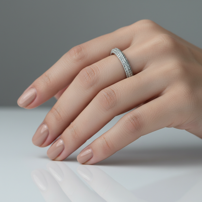 Eterna Spark Band Ring